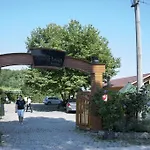Zumrut Bahce Motel *