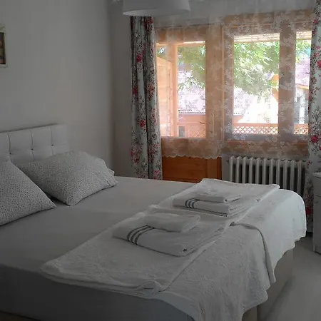 Zumrut Bahce