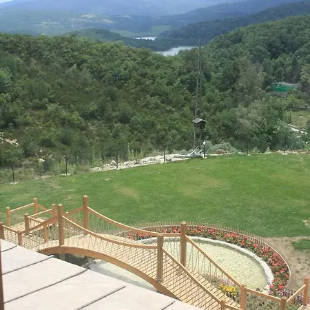 Motel Zumrut Bahce *
