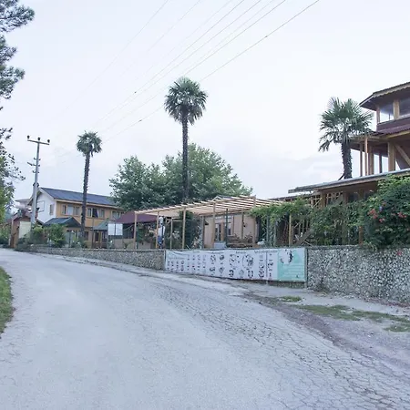 Motel Zumrut Bahce Gökçedere